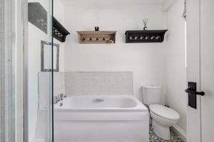 Photo 16- click for photo gallery